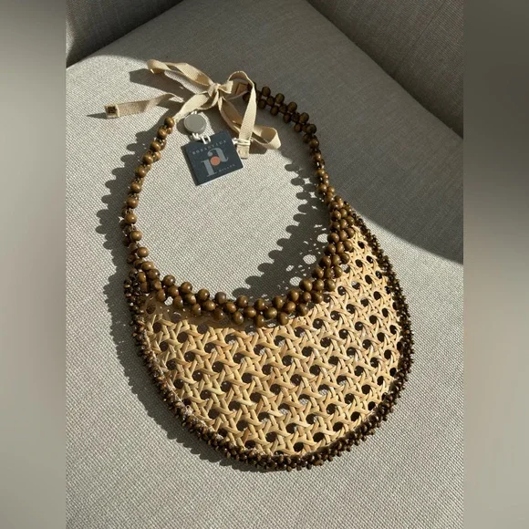 Designer ROSANTICA Sun Visor - Picture 5 of 11